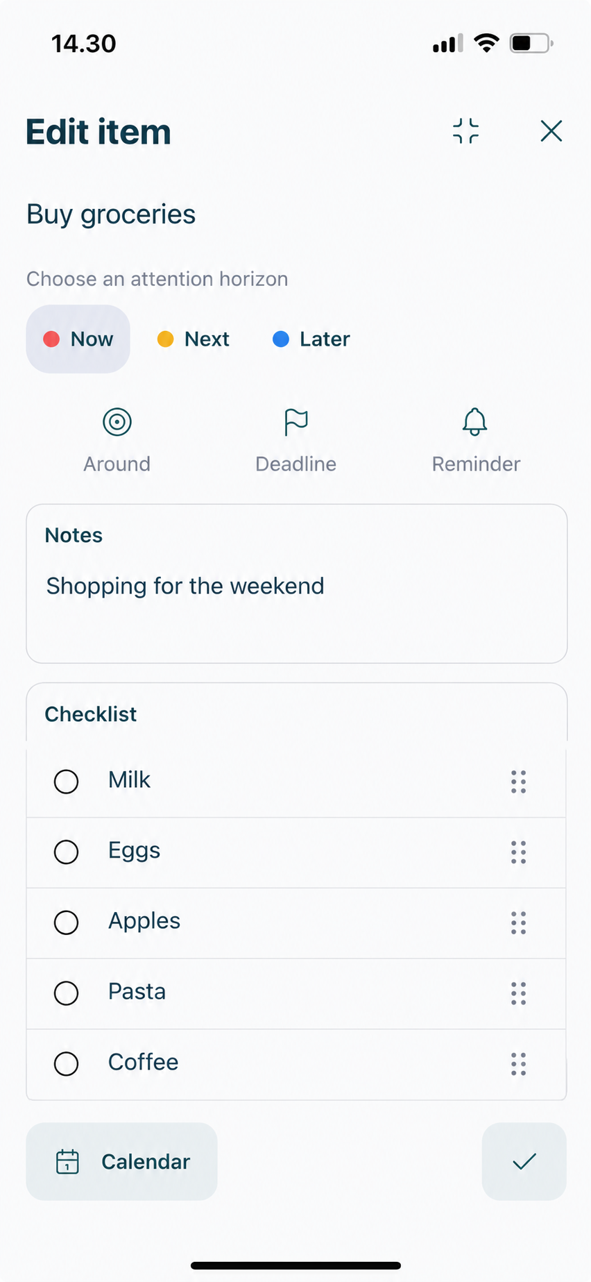 The Buy groceries task in Memodone, with a Shopping for the weekend note and a checklist of Milk, Eggs, Apples, Pasta, and Coffee.